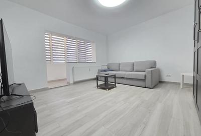 Apartament cu 2 camere decomandat, mobilat în Victoriei