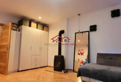Apartament cu 4 camere semidecomandat în Central - 12