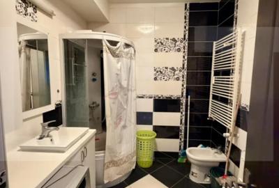 Apartament cu 2 camere decomandat în UTA - 1