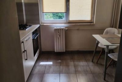 Apartament cu 4 camere decomandat în Calea București - 9