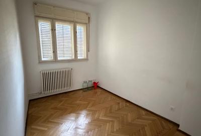 Apartament cu 3 camere decomandat în Cotroceni - 6