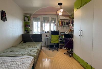 Apartament cu 3 camere decomandat, mobilat în Drumul Taberei - 6