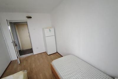 Garsonieră în 23 August - 1