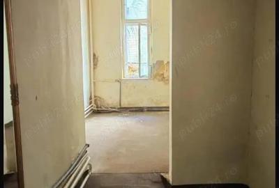 Apartament cu 2 camere decomandat în Ultracentral - 2