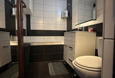 Etaj 1. Apartament 3 camere decomandat, Radu Negru. - 8