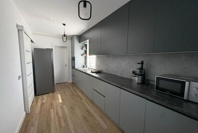 Apartament cu 3 camere decomandat în Central - 3