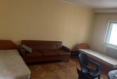 Casă cu 4 camere în Central - 3