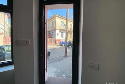 Spatiu comercial mic, 16 mp, in centru, la strada circulata, langa Parcul Carol - 3