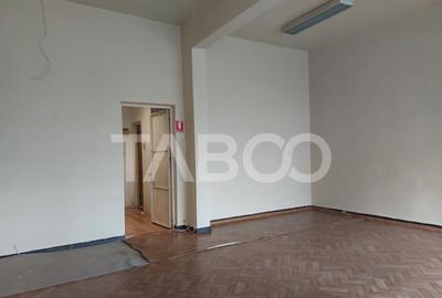 Spatiu comercial 48 mp 2 camere zona cu vad comercial Piata - 7