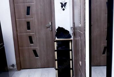 De vanzare apartament 4 camere stradal, zona Alexandriei-Antiaeriana - 8