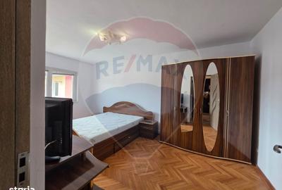 Apartament cu 3 camere în Central - 1