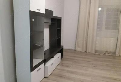 Garsonieră decomandată în Andronache