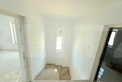 Casă cu 5 camere cu Teren 898 Mp în Central - 4