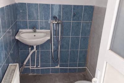 Casă cu 3 camere în Central - 2