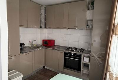 Apartament cu 3 camere în Tei - 6