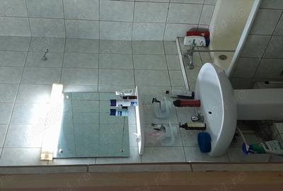 Apartament cu 3 camere în Rahova