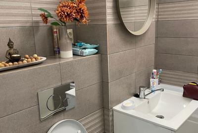 Apartament cu 2 camere decomandat în Sud