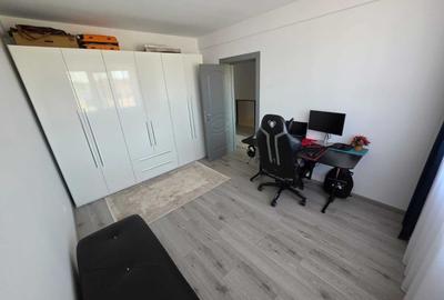 Casă cu 3 camere în Valea Lupului