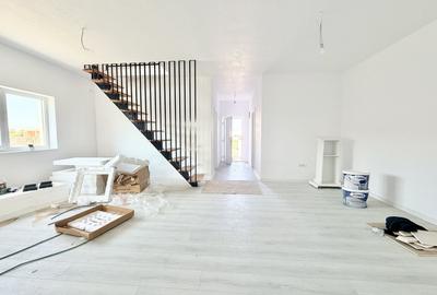 Duplex cu 5 camere cu Canalizare în Moșnița Nouă - 5