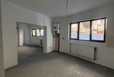 OPORTUNITATE ! Casa Mare cu Teren in Proprietate ! Icoanei - 12