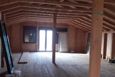 Casă cu 5 camere cu Teren 398 Mp în Brăilița - 4