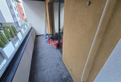 Apartament cu 3 camere decomandat în Girocului - 6