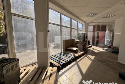 Spațiu comercial, de 120 mp, în 1 Mai - 12