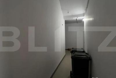 Spațiu comercial, de 850 mp, în Central - 6