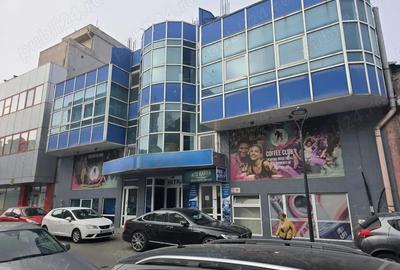 Spațiu comercial, de 1,117 mp, în Central - 10