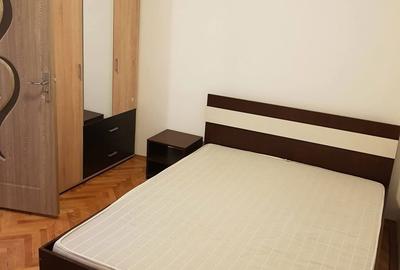 Apartament cu 3 camere decomandat în Pandurilor - 5