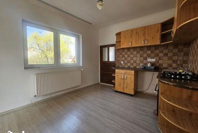 Casă cu 3 camere cu Teren 916 Mp în Sălard - 8