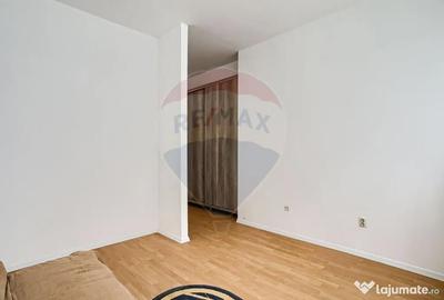 Apartament cu 3 camere semidecomandat în UTA - 13