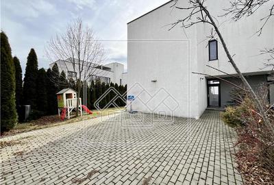 Duplex cu 4 camere cu Teren 249.5 Mp în Șelimbăr - 10