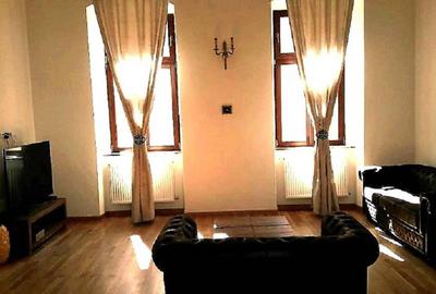 Apartament cu 3 camere în Central - 4