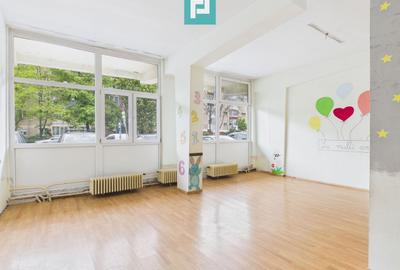 Spațiu comercial, de 217.60000610352 mp, în Nufărul - 5
