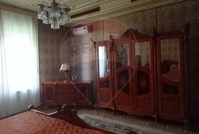 OCAZIE!! Vila cu personalitate istorica in centrul orasului Arad!! - 42