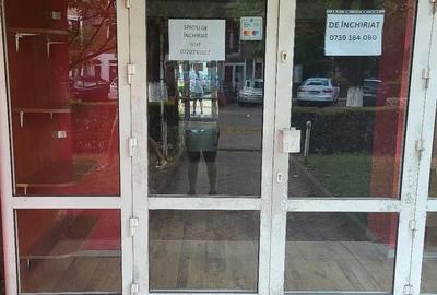 Spațiu comercial, de 50 mp, în Ultracentral - 3
