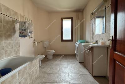 Casa individuala spatioasa | Teren 651 mp Zona Planetelor - Giroc - 17