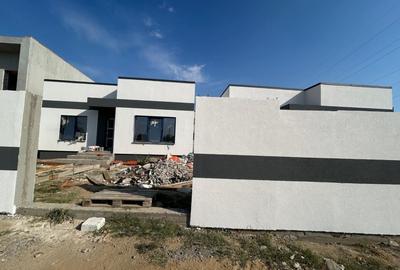 Casa plan parter, 300 MP teren, 90 MP, Damila - 1