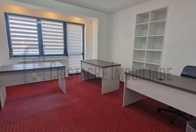 Birou, de 50 mp, în P-ța Muncii - 4