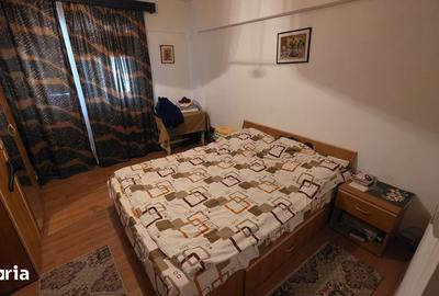 Apartament cu 4 camere în Central - 2