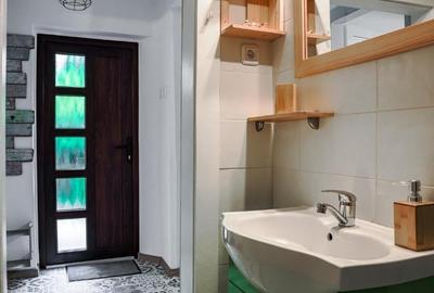 Apartament cu 2 camere semidecomandat, mobilat în Central - 4
