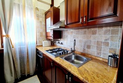 Apartament cu 3 camere decomandat în Băneasa - 5