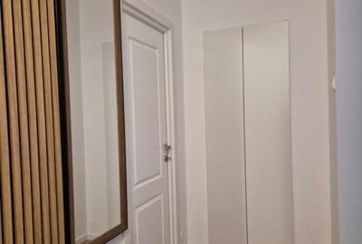 Propietar  Vand  Apartament 2  Camere Renovat 2025/ Mihalache / Metrou 1 Mai - 8