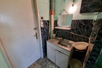 Garsonieră nedecomandată în Grădiște - 2