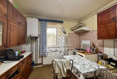 Apartament 3 camere, 2 bai, etaj intermediar, Complexul Studentesc Apartament 3 camere, 2 bai, etaj intermediar, Complexul Studentesc - 4