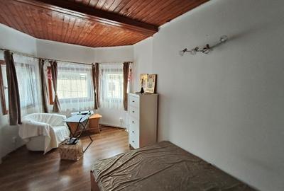 Casă cu 4 camere cu Canalizare în Satu Nou - 10