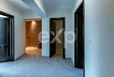 Casă cu 5 camere cu Teren 254 Mp în 9 Mai - 5