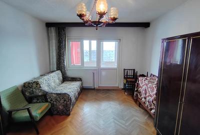 Vand apartament cu doua camere decomandat aproape de Iulius Mall - 3