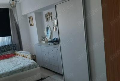 Se vinde apartament cu 2 camere - 4